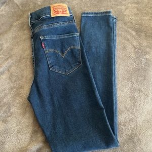 Levi’s 720 High Rise Super Skinny Jeans
